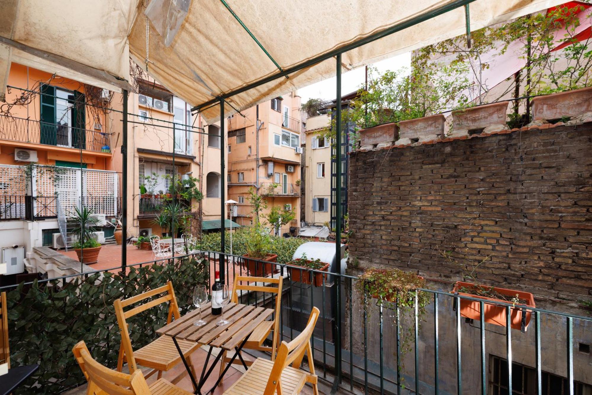 Gesu E Maria Balcony Apt At Spanish Steps Rome Exterior photo