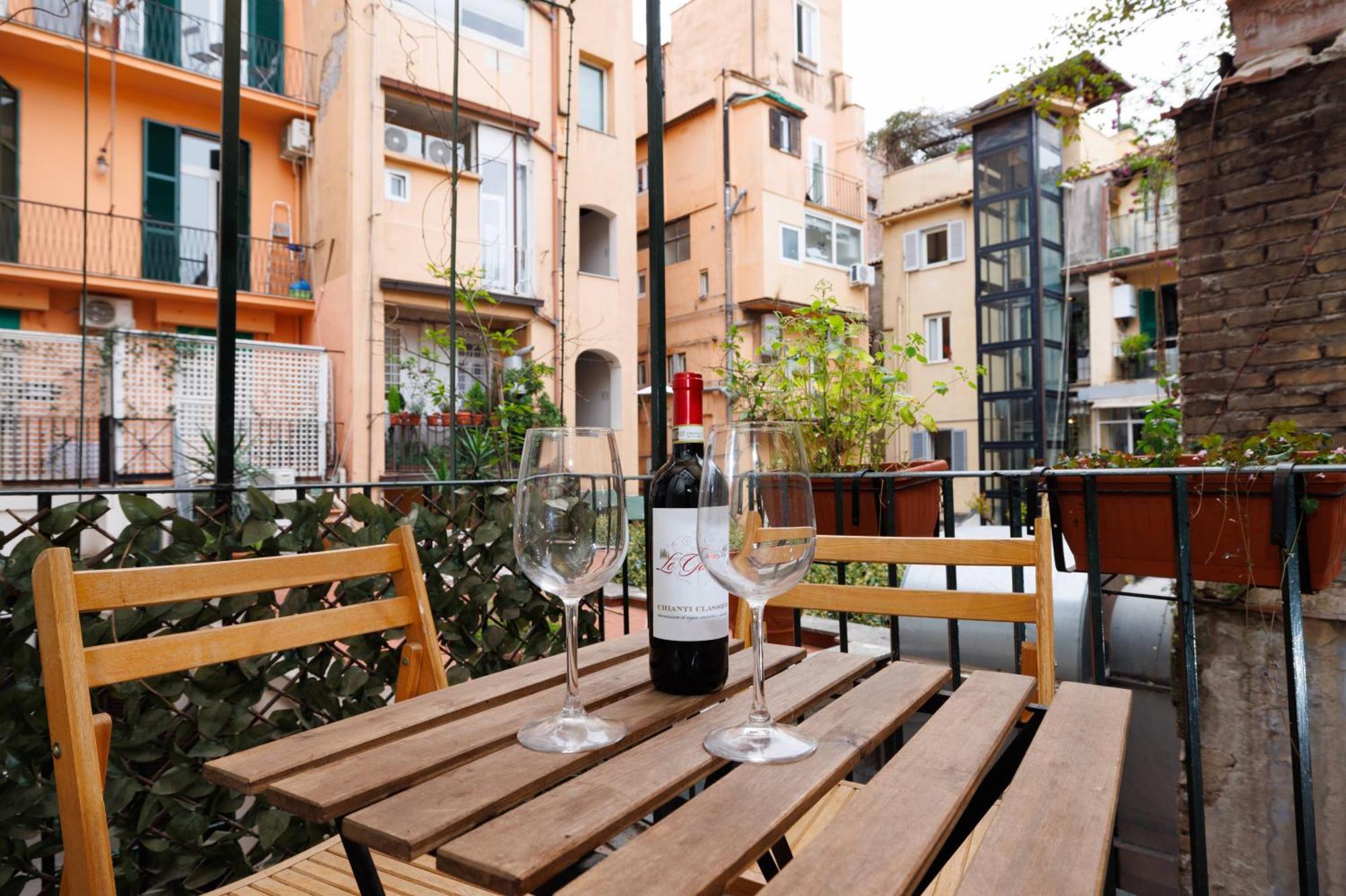 Gesu E Maria Balcony Apt At Spanish Steps Rome Exterior photo